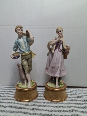 ARDALT LENWILE  Vtg Boy & Girl Figurine Set Picking Fruit Cottagecore Farmville