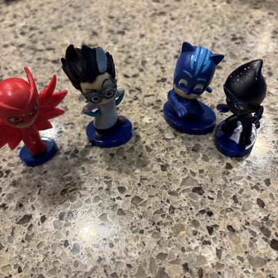 A Lot Of 4 Pjmask Figures Preowned
