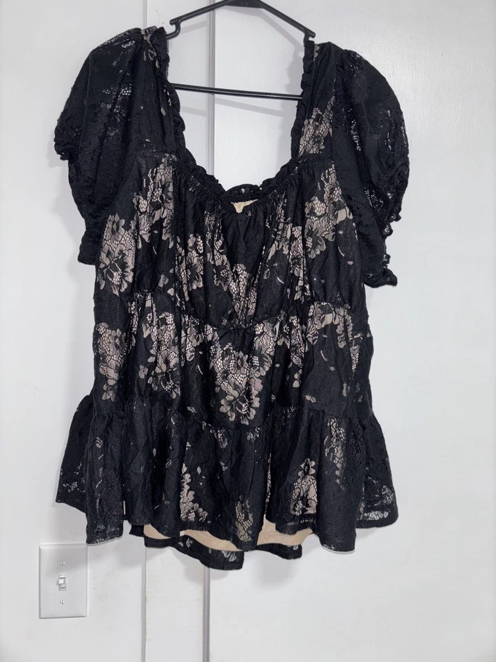Top Torrid para mujer 3X Babydoll negro de encaje con capas mangas cortas caprichoso Foto 3 de 4