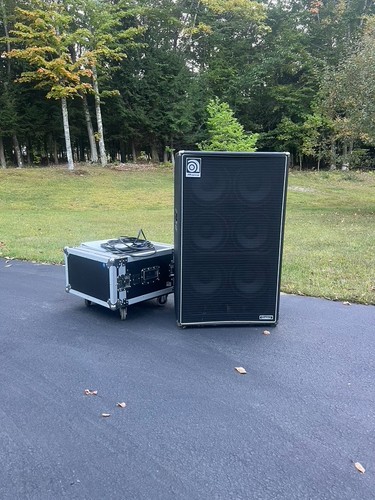 Ampeg SVT-610HLF Classic 6x10" and SVT-4 PRO combo Bass guitar amp
