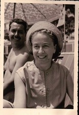 FOTO ANNI '50 - MOGLIE E MARITO AL MARE - 