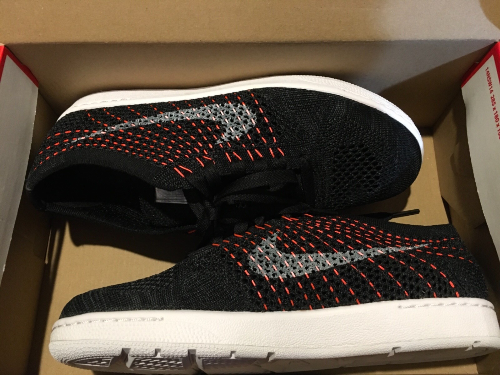 nike tennis classic ultra flyknit black