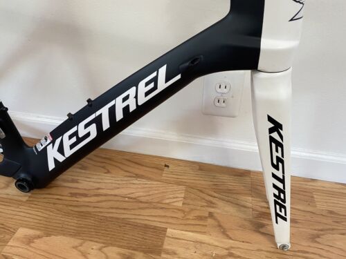 2014 Kestrel Talon U11 57 cm telaio freno cerchio carbonio TT/triathlon 700 c - Foto 2 di 18