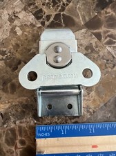 PENN ELCOM 1 Latch Without Locking Bracket 7538/0371 Butterfly Latch Only, New