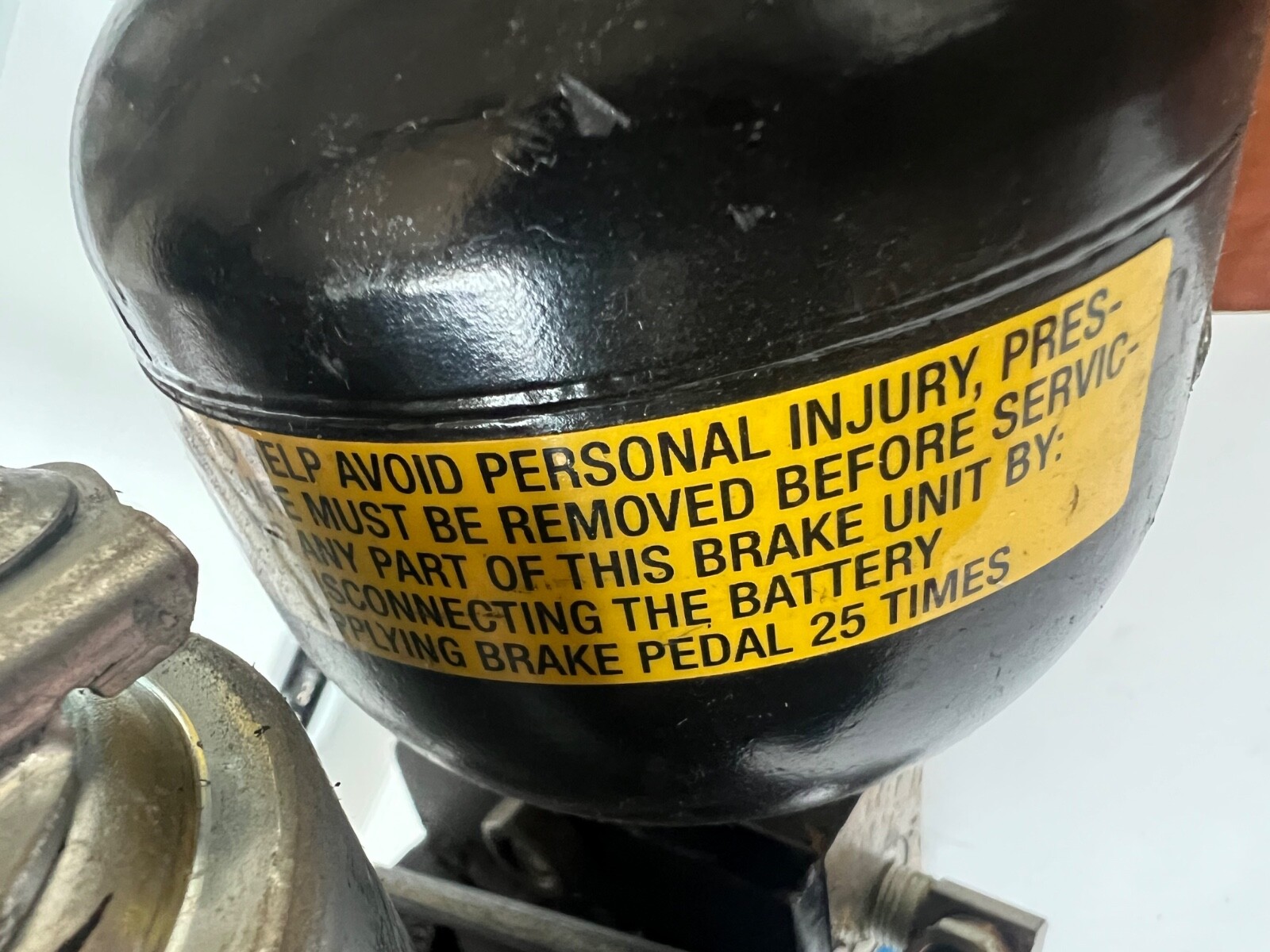 Ferrari ABS Brake Regulator Control Solenoid Pump F40 assembly hydraulic mounted