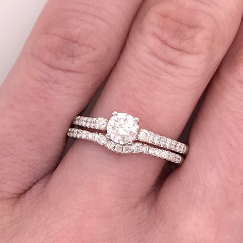 0.87ct Round Brilliant Cut Diamond Wedding Set in 14k White Gold - Foto 5 di 5