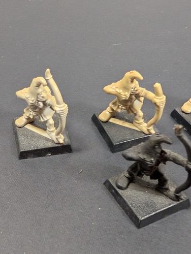 Warhammer Fantasy - 6X Goblin Archers - Orcs and Goblins - Need some TLC - WFB - Picture 8 of 9