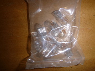 AFU4481 Birne sockellos Land Rover 10 Stk  12V (art.1337)