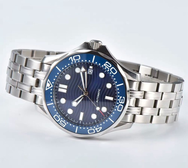James Bond 007  BLUE SMP SEA W/AUTOMATIC NH35  NTTD Sapphire Crystal Automatic
