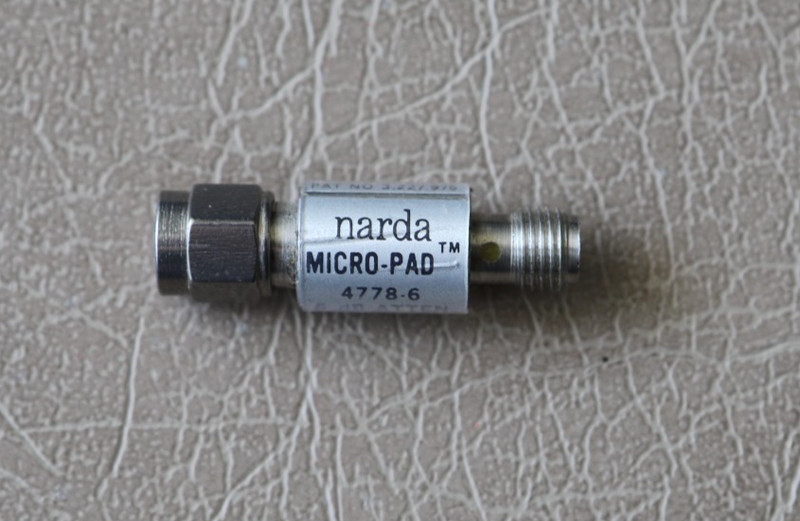 Used Narda 4778-6 dB  Micro-Pad SMA Attenuator 6DB ATTEN DC-12.4 GHz 2 WATTS