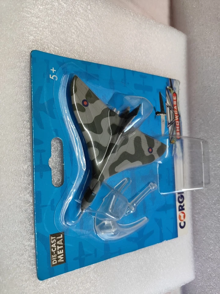 Aereo Avro Vulcan Militare United Kingdom - Immagine 2 di 4