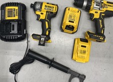 DeWALT 20V MAX Brushless Hammer Drill/Driver Combo Kit DCK2100D1T1