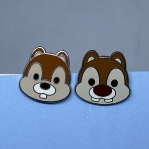 Disney Chip And Dale Head Pins - Cute Characters - Version 1