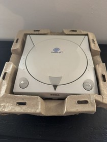 SEGA DREAMCAST CONSOLE BOXED  WORKING LEADS/MANUALS/CONTROLLER SEGA DREAMCAST