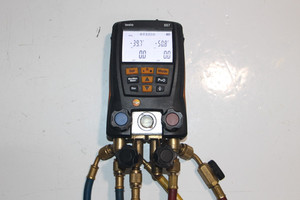 TESTO 557 Smart Digital Manifold with Hoses
