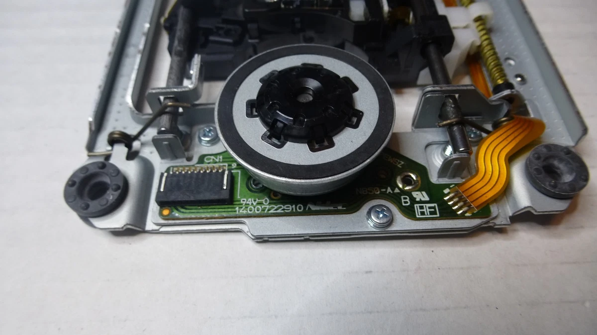 Marantz UD-7007 , UD 7007 , original Laufwerk mit Laser + Einbauanleitung