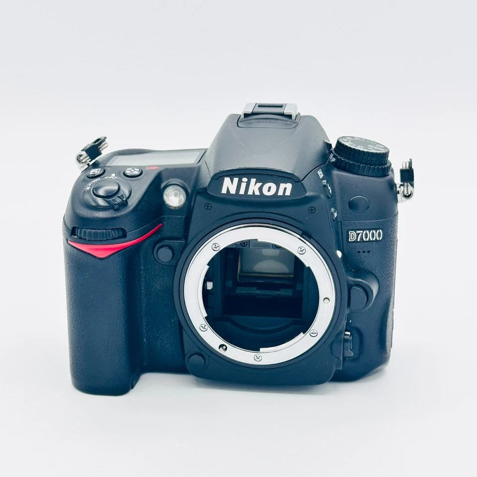 [Near Mint] Nikon D7000  Digital SLR Camera Body (Shutter Count: 36071) #168A - Image 2 of 4