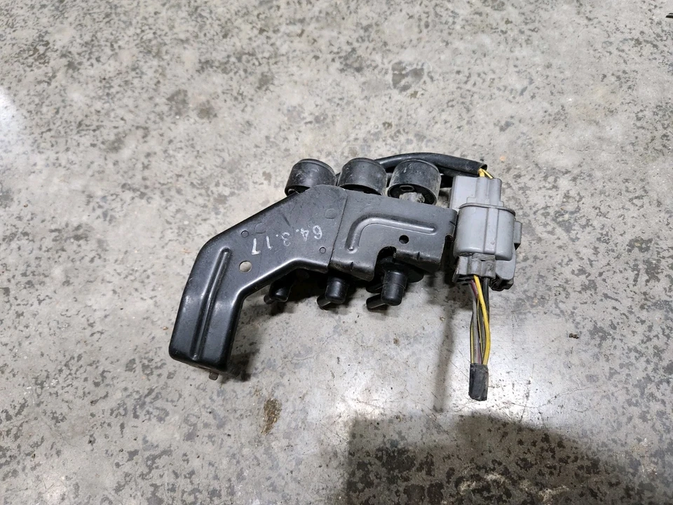 Соленоид в сборе Acura NSX Legend Vigor Control 1991-1995 36164PY3901 - Изображение 4 из 4