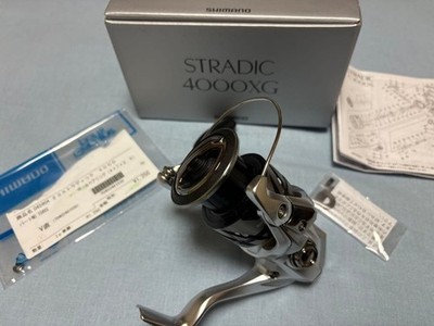Shimano 23 STRADIC 4000XG Spinning Reel New Used Good  in Box From Japan