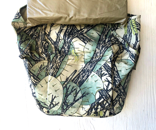 NOS ~ Cactuflage Hunting Vest with Removable Seat Cushion size M / L ~ FREE SHIP - Picture 6 of 13