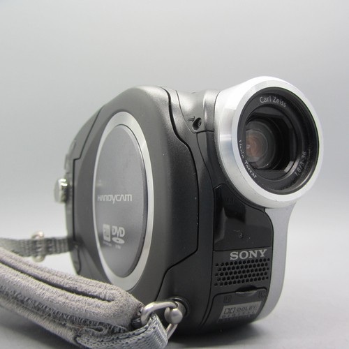 Sony Handycam DCR-DVD202E Handheld Mini DVD Camcorder Silver Tested - Picture 7 of 11