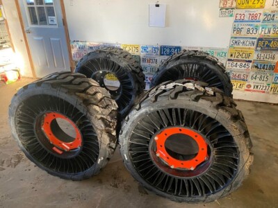 Michelin Tweels for Skidsteer SSL All Terrain 12NX16.5