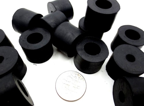 Screw-On Rubber Feet Workmate Pad Fit For #5 1/8" Screw Hole 3/4" Pad 9/16" Tall - Picture 4 of 12