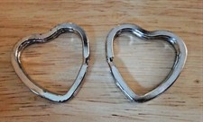 2 Silver base metal Heart shaped Split 30x31mm Keyrings Key Rings