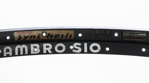 NUEVO DE LOTE ANTIGUO LLANTAS DE SÍNTESIS AMBROSIO 26" 650c 32H 70 DE COLECCIÓN BICICLETA DE CARRETERA TUBULAR CARRERAS 80 - Imagen 2 de 5