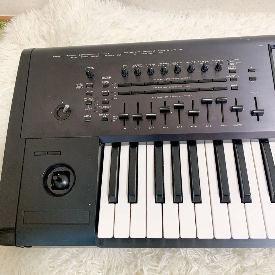 KORG KRONOS X 61-key KEYBOARD - Image 4 of 4