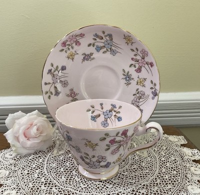Pretty in Pink! Made in England by Tuscan Fine Bone China Teacup & Saucer c1947+