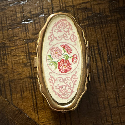 Vintage Floral Oval Lipstick Compact Mirror Hinged Case, Gold Tone
