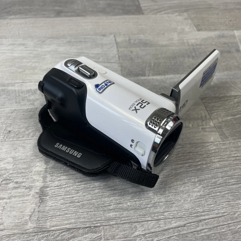 Samsung HMX-F90 Camcorder HDMI Output 52x Optical Zoom HD Movie Recording charge - Image 3 of 4