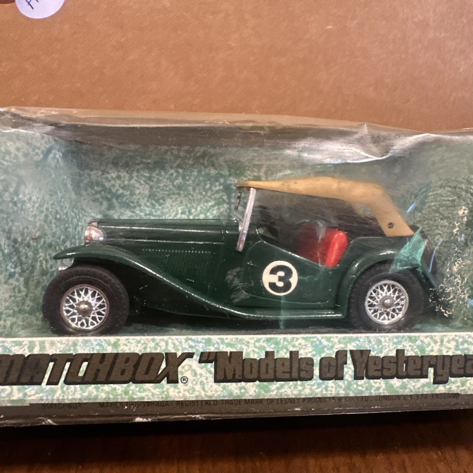 Matchbox Lesney England 1977 Models of Yesteryear Green 1945 MG TC Y-8  A69 - Image 2 of 4
