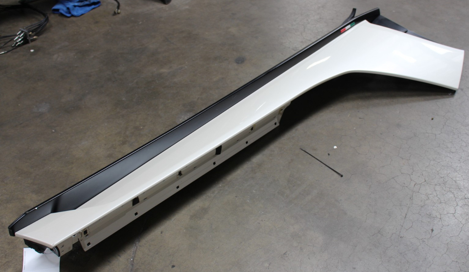 Lamborghini Aventador LP740, RH, Rocker Panel Moulding, Used, P/N 470853564F