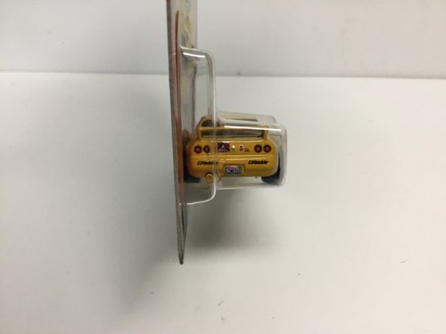 2023 HOT WHEELS FAST & FURIOUS - NISSAN SKYLINE GT-R (BCNR33) GTR R33 YELLOW 3/5 - Picture 8 of 10