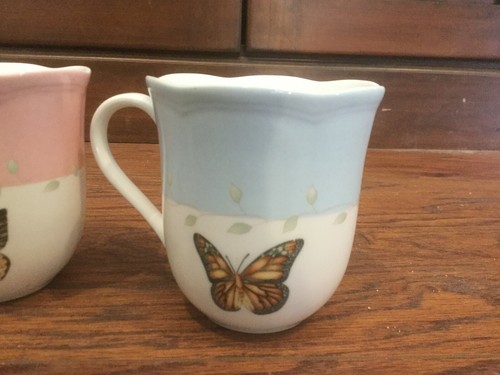 Lenox Butterfly Meadow Coffee Tea Mugs 8 oz Cup Scalloped Rim Set of 4 - Bild 8 von 11