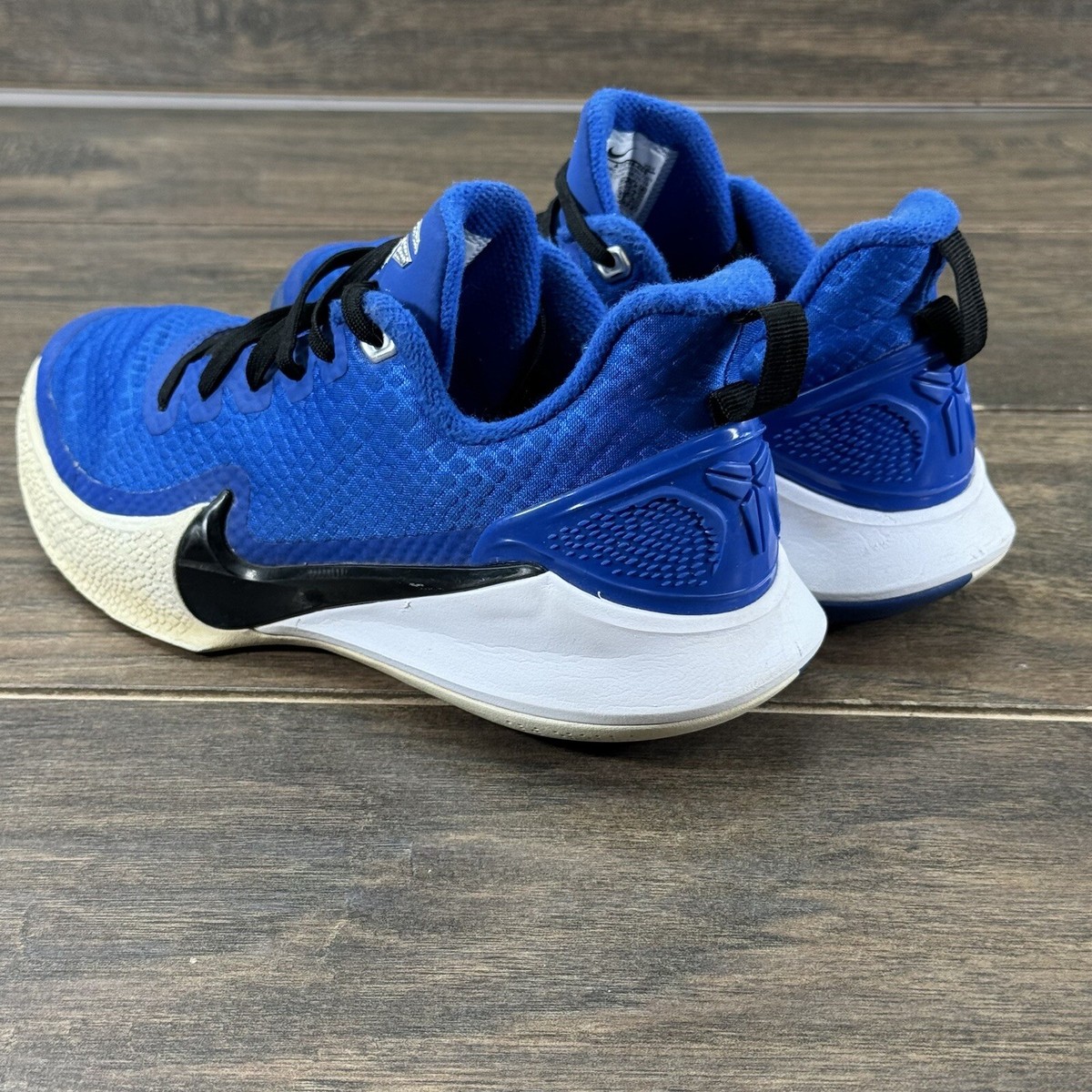 champs shoes sale nike