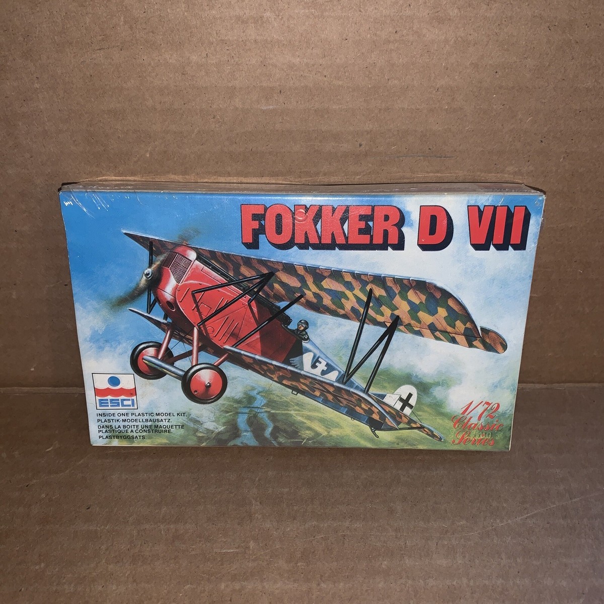 ちこ出品 Vintage ESCI Fokker D VII Plane Model 1/72 Scale #9015 Made in