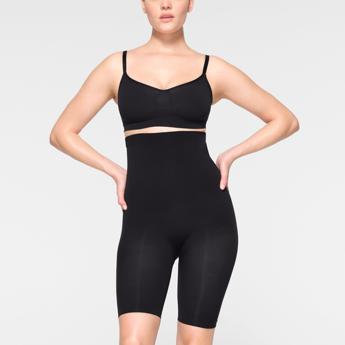 Pantalón Corto SKIMS High-Rise Sobre la Rodilla S/M Forma Parte Inferior Ónix Negro NUEVO B4 - Imagen 5 de 5