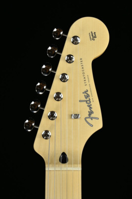 Fender Made in Japan Hybrid II Stratocaster Maple Arctic White