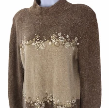 Vintage Sweater Womens Size M Neutral Floral Embroidered Silk Angora Blend