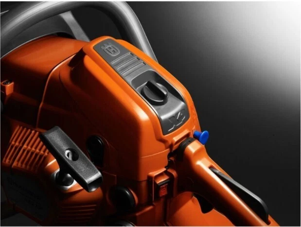 Motosega Husqvarna 543XP NUOVO MAI USATO IN IMBALLO ORIGINALE COLORE ARANCIO - Immagine 3 di 3