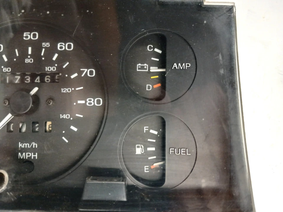 1985 1986 Ford Thunderbird Turbo painel medidor de painel usado - para peças ou reparo - Imagem 4 de 4