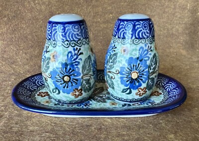 Ceramika Artystyczna Polish Pottery UNIKAT Salt & Pepper Shakers Set Tray Mączka
