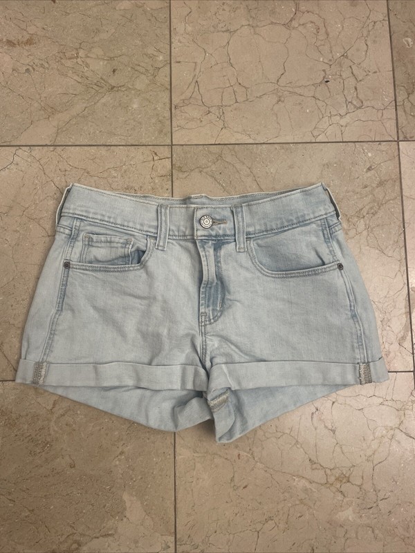 Women’s Old Navy Light Wash Boyfriend Jean Shorts Size 0 NBW