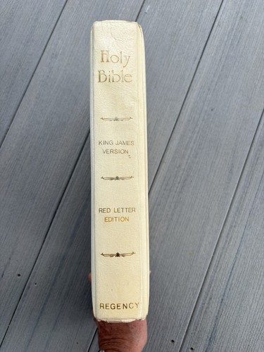 Vintage Holy Bible King James Version KJV Red Letter Edition Regency 1978 - Picture 12 of 15
