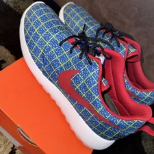 Size 9.5 - Nike Roshe Run Nike Tech All Hands Meeting Tinker Hatfield Oregon