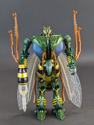 Transformers Generations Waspinator complete Takara TG-30 Thrilling 30 IDW