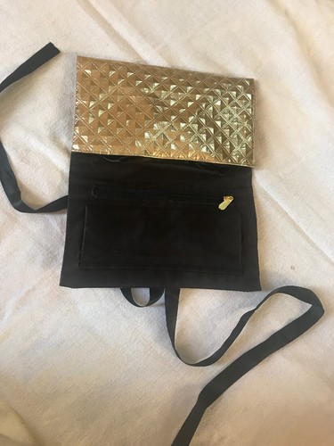 Jewellery Roll in Gold (Avon) - Picture 4 of 7